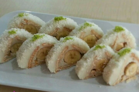 دسر موز و نارگیل