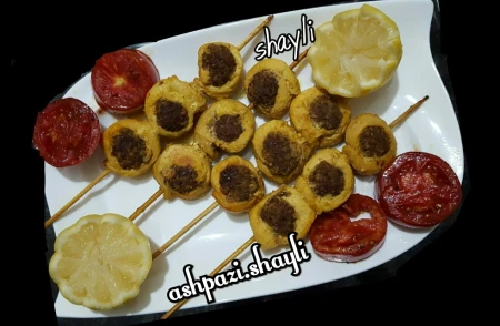 کباب دو رنگ رولی