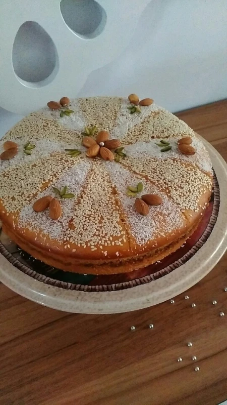 کیک باقلوا میان پر