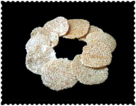 پولکی کنجدی