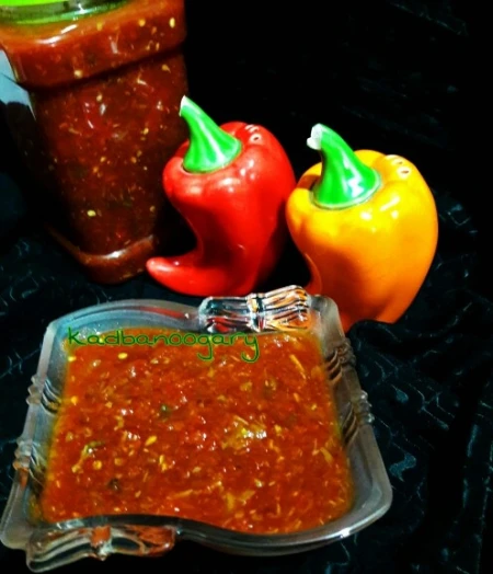 ترشی گوجه فرنگی