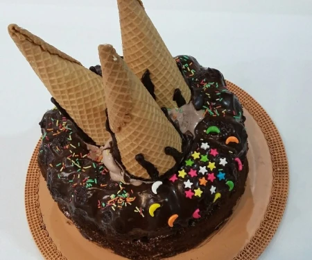 کیک بستنی