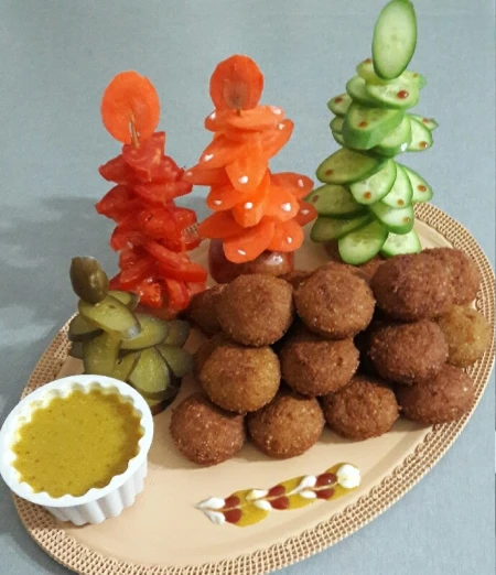 فلافل با سس انبه