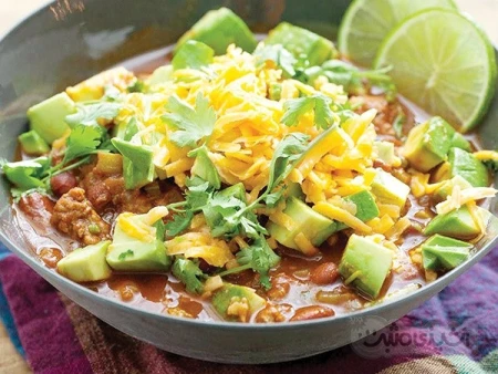 خوراک گوشت و لوبیا با پنیر