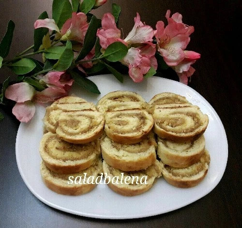 عکس نان باقلوایی