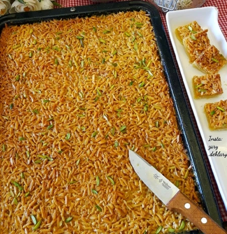 شیرینی ملکه بادام