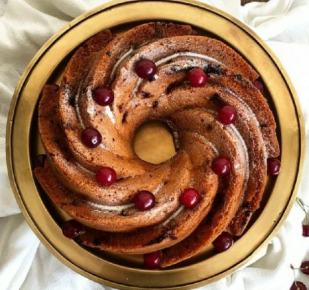 کیک آلبالویی