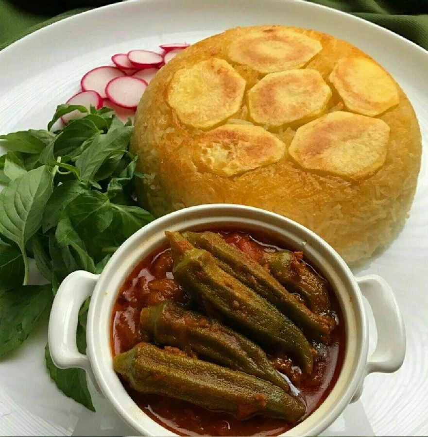 عکس خورش بامیه با گوشت چرخ کرده