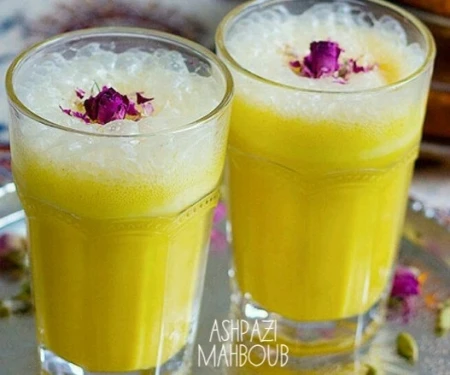 نوشیدنی مغذی شیر زعفرانی