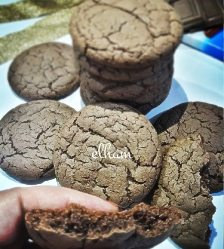 کوکی شکلاتی ترکدار