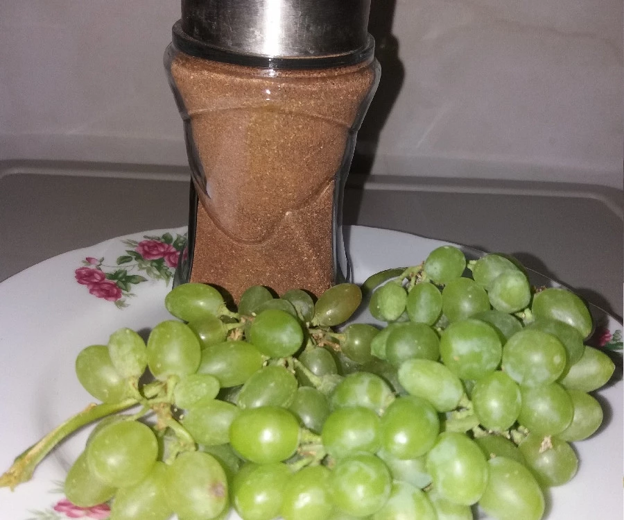 عکس گرد غوره