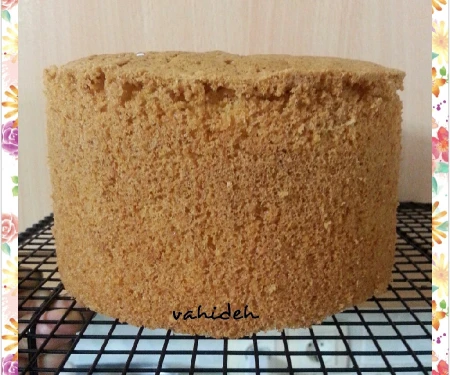 کیک اسفنجی پایه