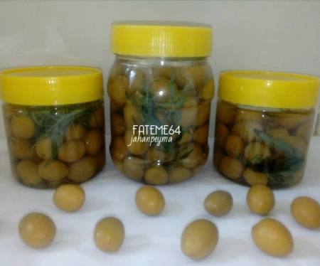 ترشی زیتون سبز