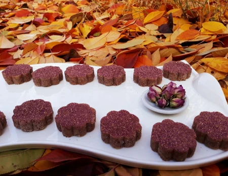 حلوای گل سرخ