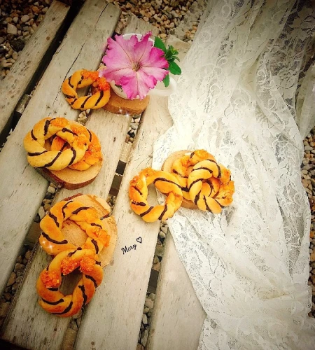 شیرینی تابیده بادومی