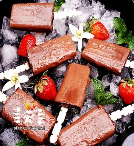 بستنی چوبی فاج شکلاتی