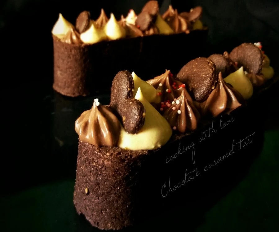 عکس تارت شکلاتی کاراملی chocolate caramel tart