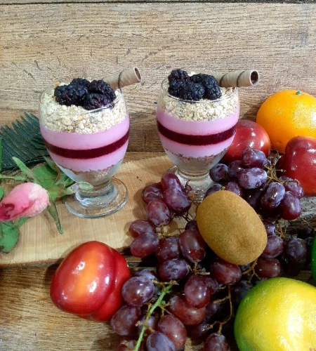 دسر شاه توت