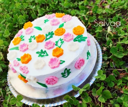 تزئین کیک با شکلات تخته ای