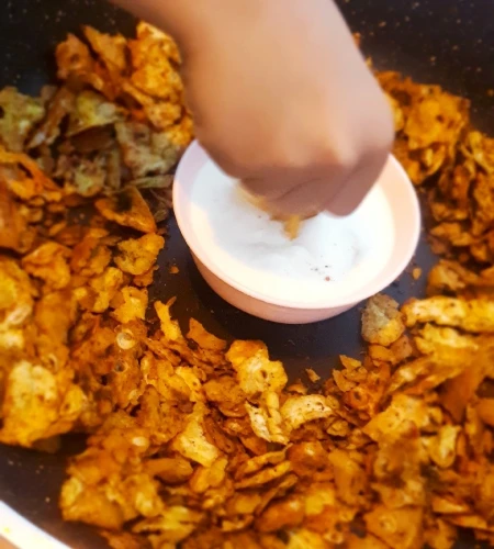 چیپس نان لواش