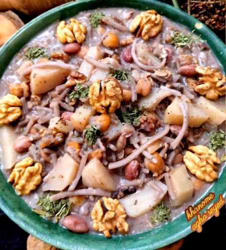 آش رشته سماق سرکان (تویسرکان)