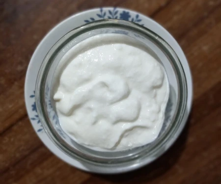 ماست خامه ای