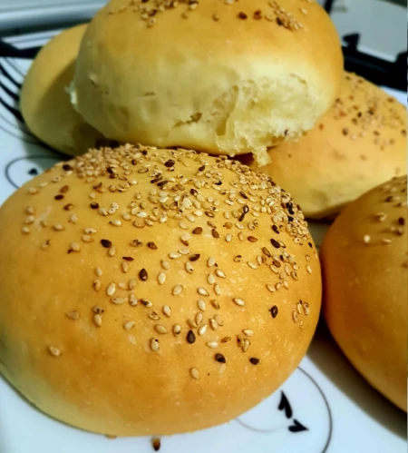 نان برگر خانگی