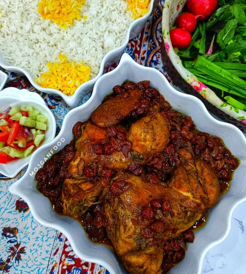 عکس خورش آلبالو با مرغ مجلسی 