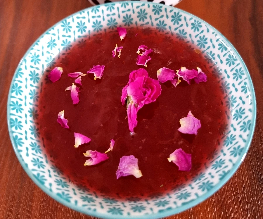 عکس مربا گل محمدی کاشان
