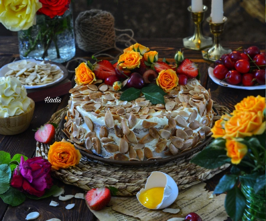 عکس کیک بادام آمریکایی