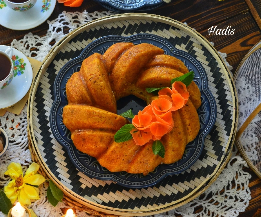 عکس کیک هویج و گردو پنیری