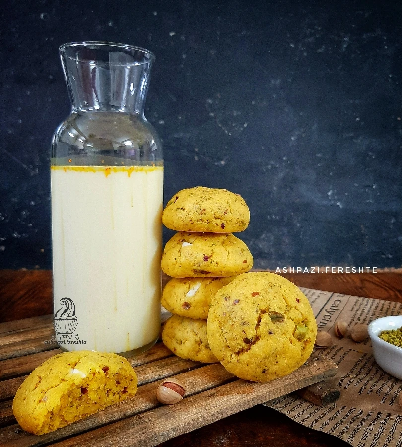 عکس کوکی زعفران و پسته 