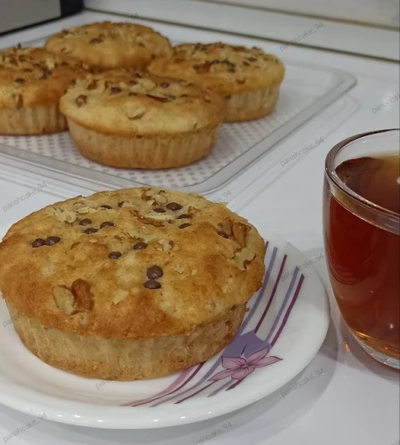 کاپ کیک موز و گردو