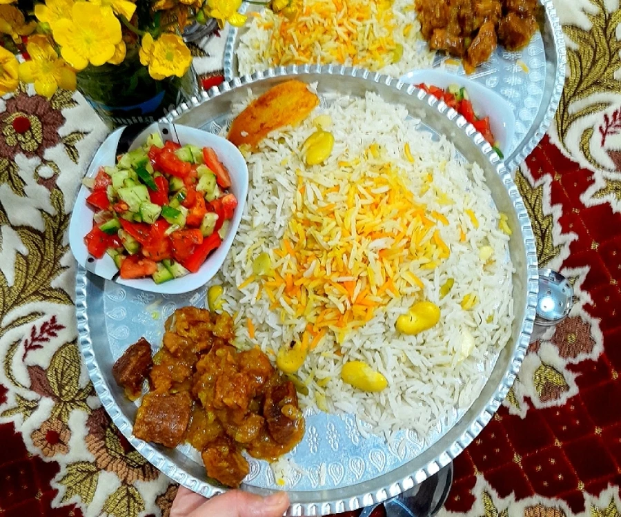 عکس باقالی پلو با زبان گوساله