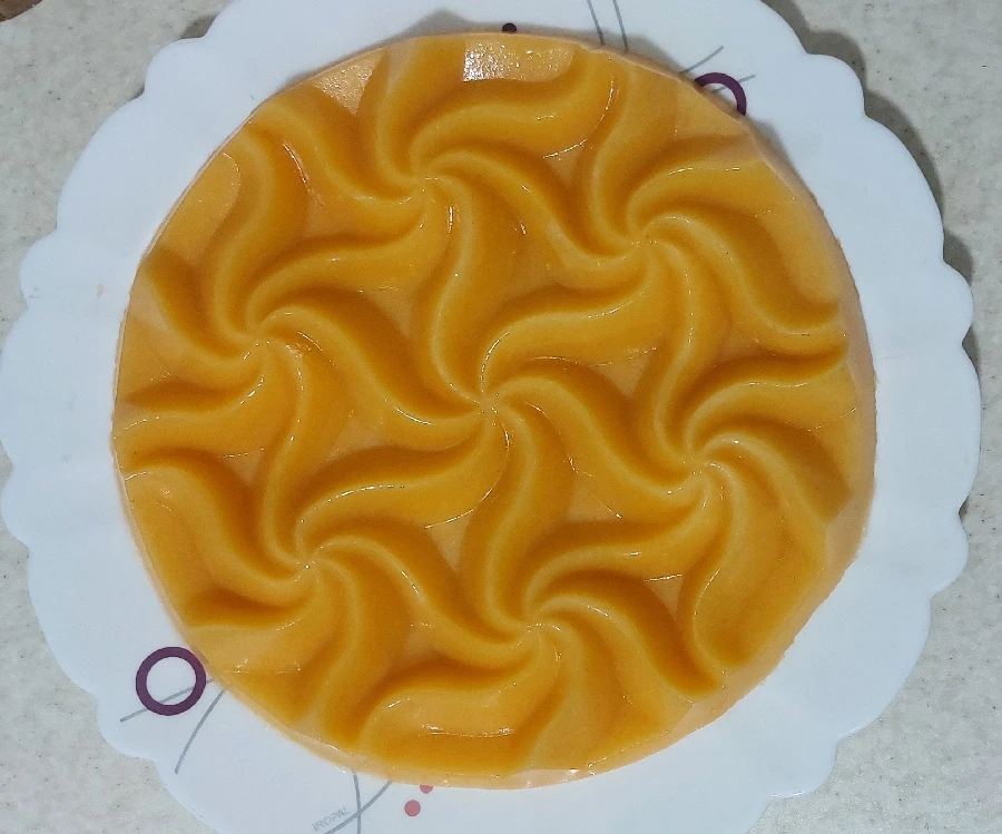 عکس ژله خرمالو و موز