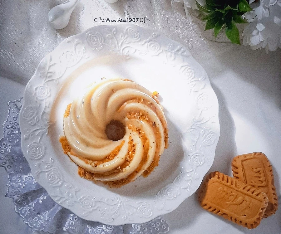 عکس چیزکیک قالبی لوتوس بدون ژلاتین