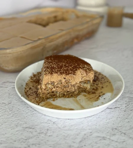 کیک سه شیر قهوه