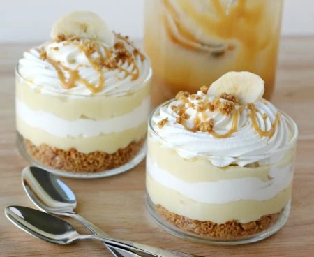 دسر موز و خامه کاراملی