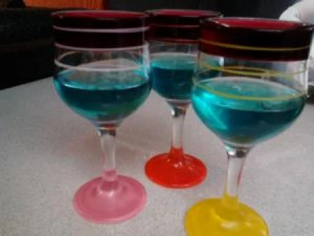 ژله میان تهی