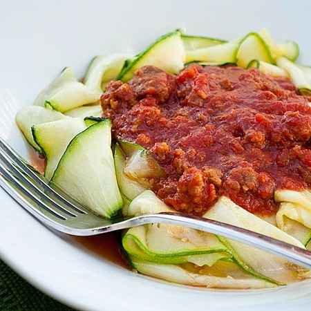 سس پاستا با سه ماده اولیه