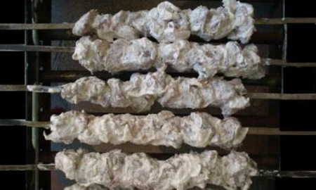 کباب کنجه لاری