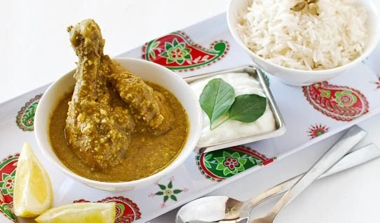 عکس خورش مرغ و کاری (هندی)