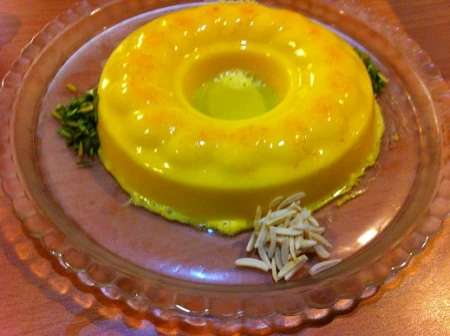 کرم زعفرانی