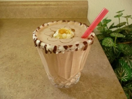 یخ در بهشت شکلاتی عسلی