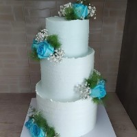 adrina_home_cake