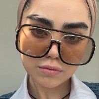 منیره?