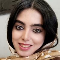 شقایق ولایتی